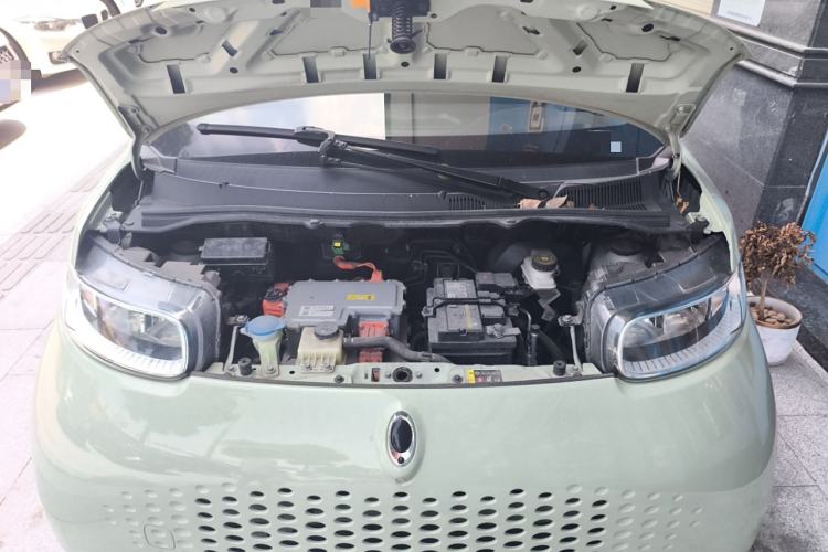 Used ORA White Cat 2020 305 km Luxury Version Engine Bay