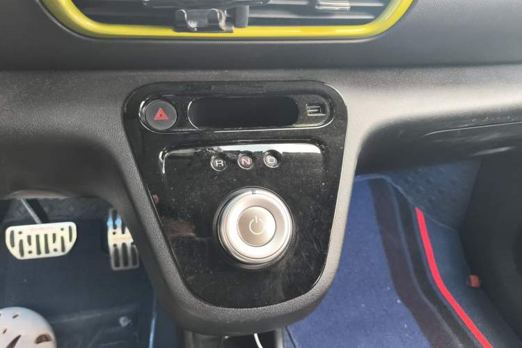 Used ORA White Cat 2020 305 km Luxury Version Gear Lever