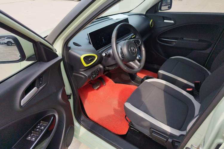 Used ORA White Cat 2020 305 km Luxury Version Interior 2