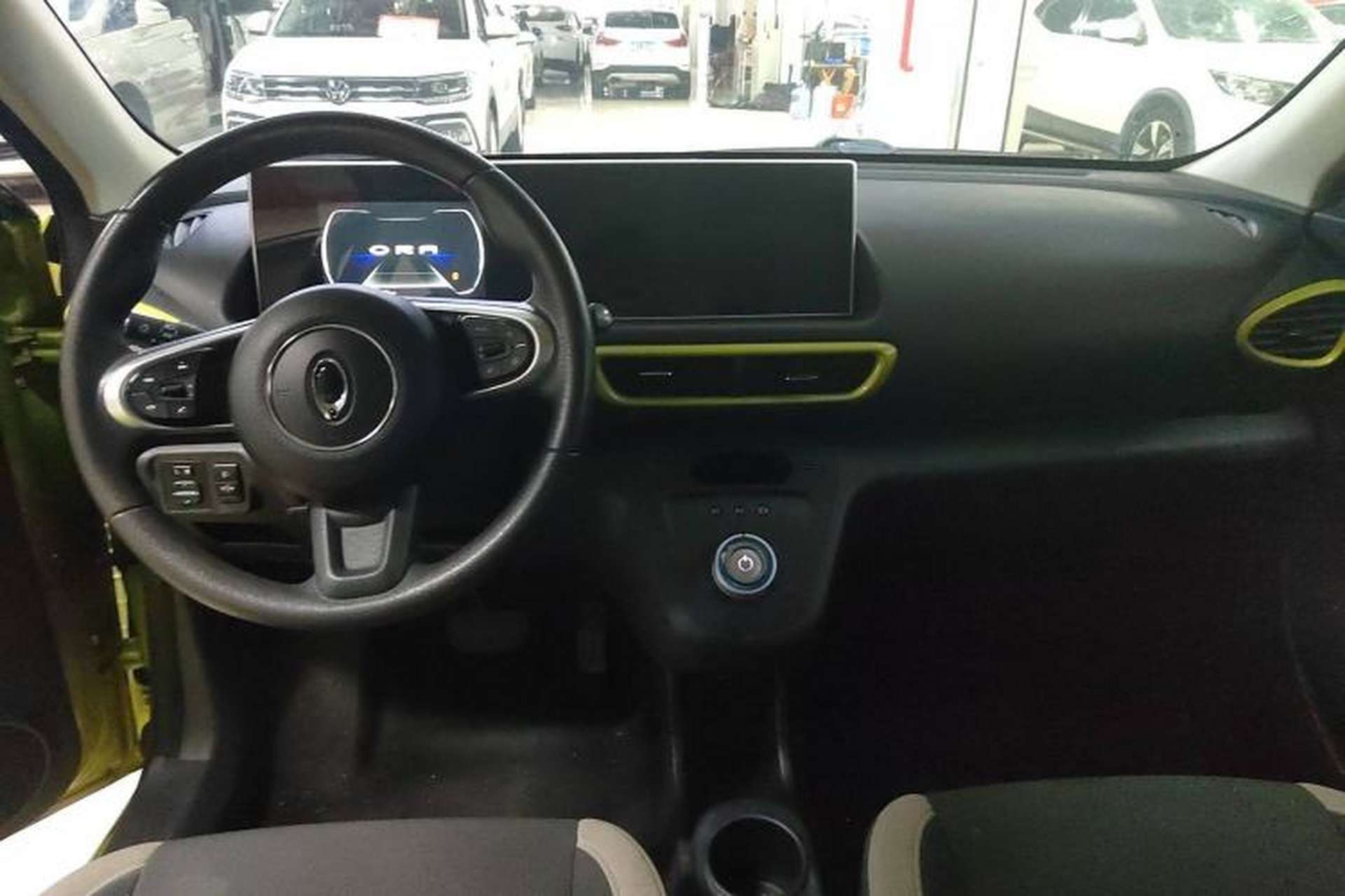 Used ORA White Cat 2020 360 km Luxury Version Interior 3