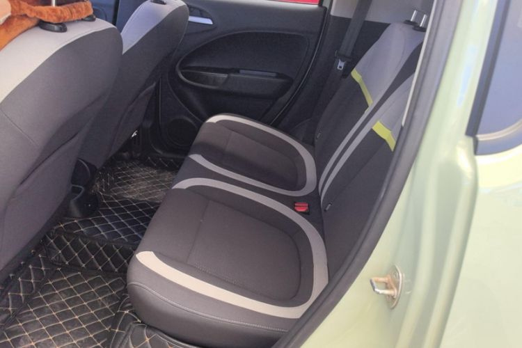 Used ORA White Cat 2020 305 km Luxury Version Interior 4