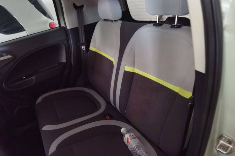 Used ORA White Cat 2020 305 km Luxury Version Interior 4