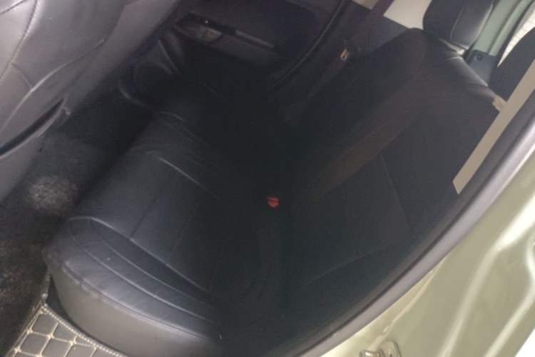 Used ORA White Cat 2020 305 km Luxury Version Left Rear Seat