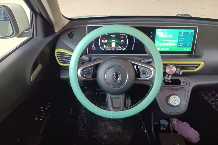 Used ORA White Cat 2020 305 km Luxury Version Steering Wheel