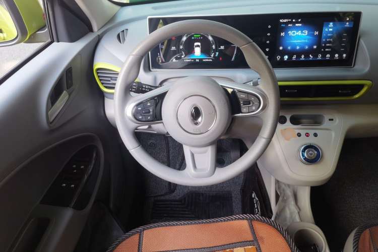 Used ORA White Cat 2020 360km Standard Version Steering Wheel
