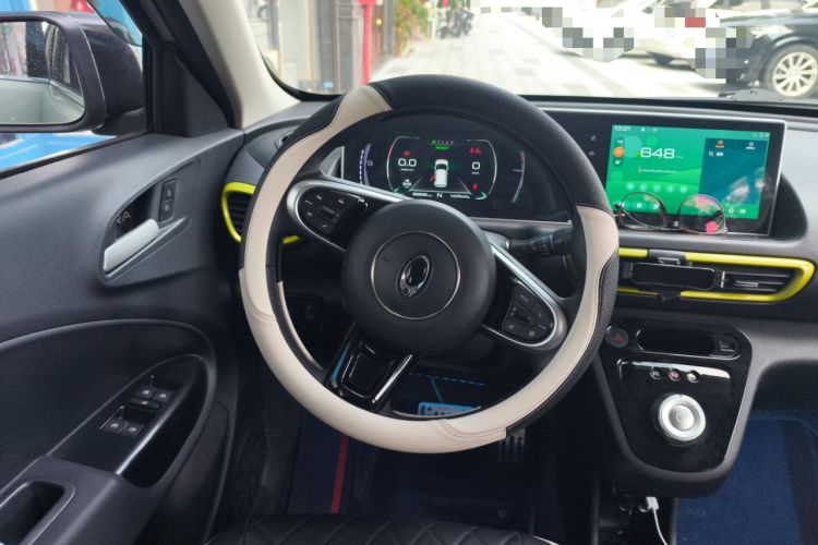 Used ORA White Cat 2020 305 km Luxury Version Steering Wheel