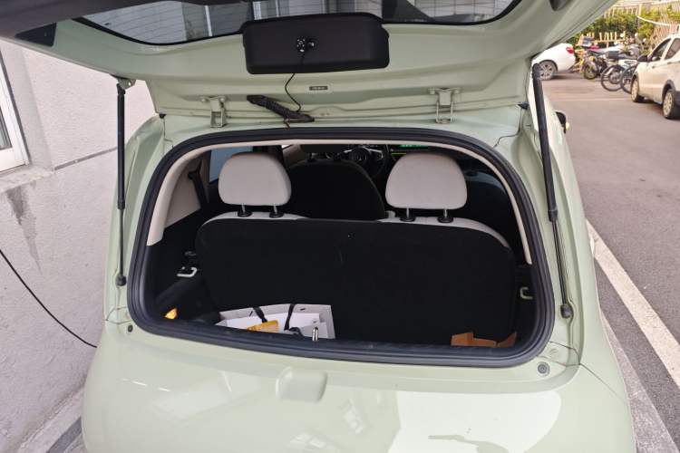 Used ORA White Cat 2020 305 km Luxury Version Trunk