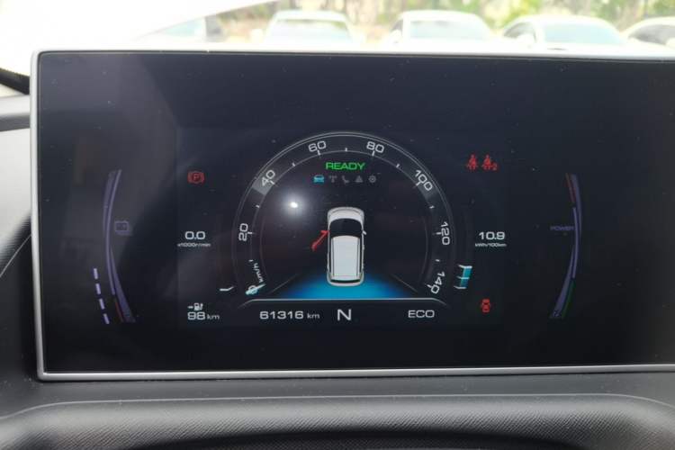 Used ORA White Cat 2020 305 km Luxury Version Instrument Cluster