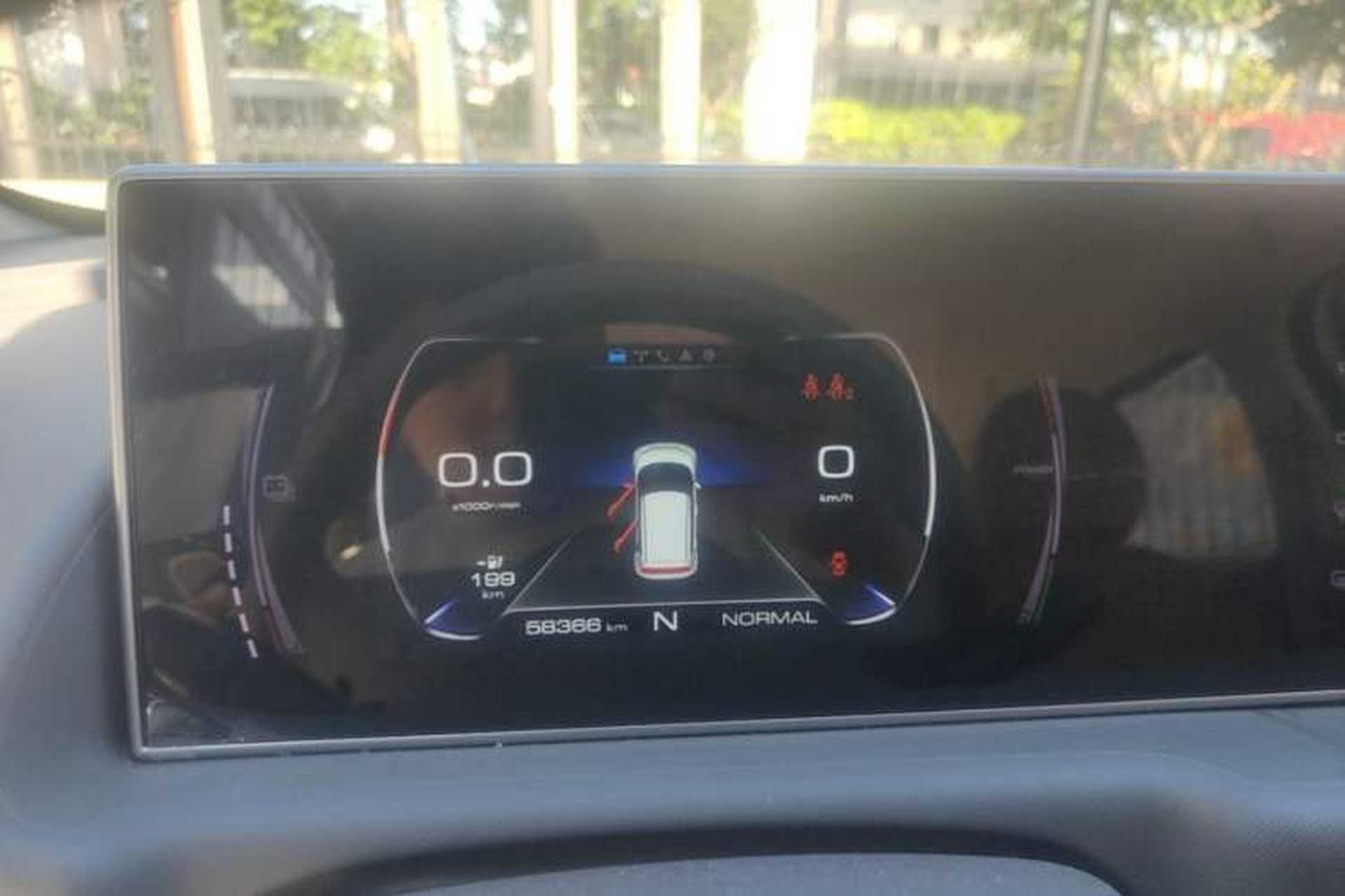Used ORA White Cat 2020 305 km Luxury Version Instrument Cluster