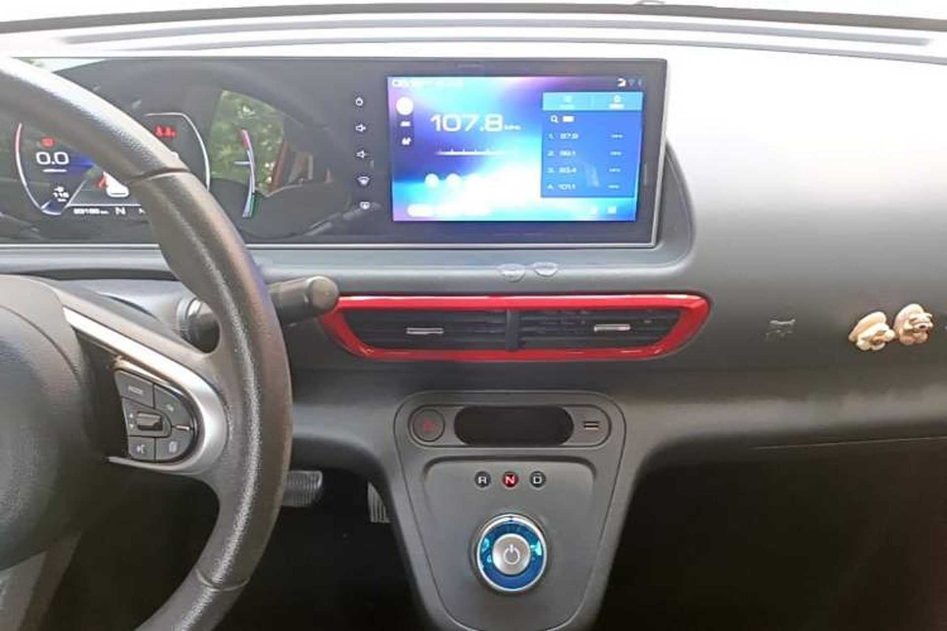 Used ORA White Cat 2020 305 km Luxury Version Audio And AC Panel