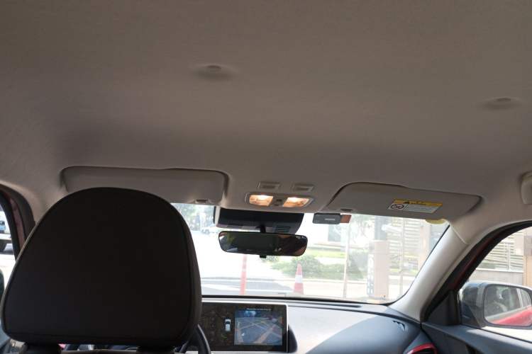 Used ORA White Cat 2020 401 km Flagship Version Headliner