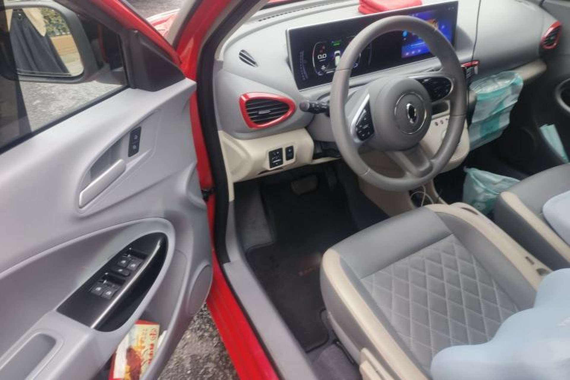 Used ORA White Cat 2020 401 km Long-Range Version Interior 3