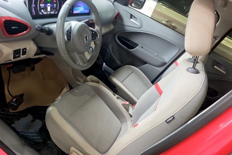 Used ORA White Cat 2020 360 km Luxury Version Left Front Seat