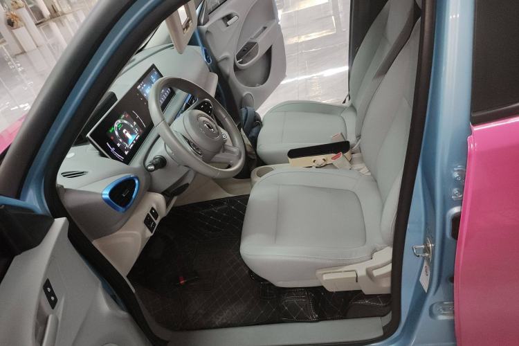 Used ORA White Cat 2020 360 km Luxury Version Left Front Seat