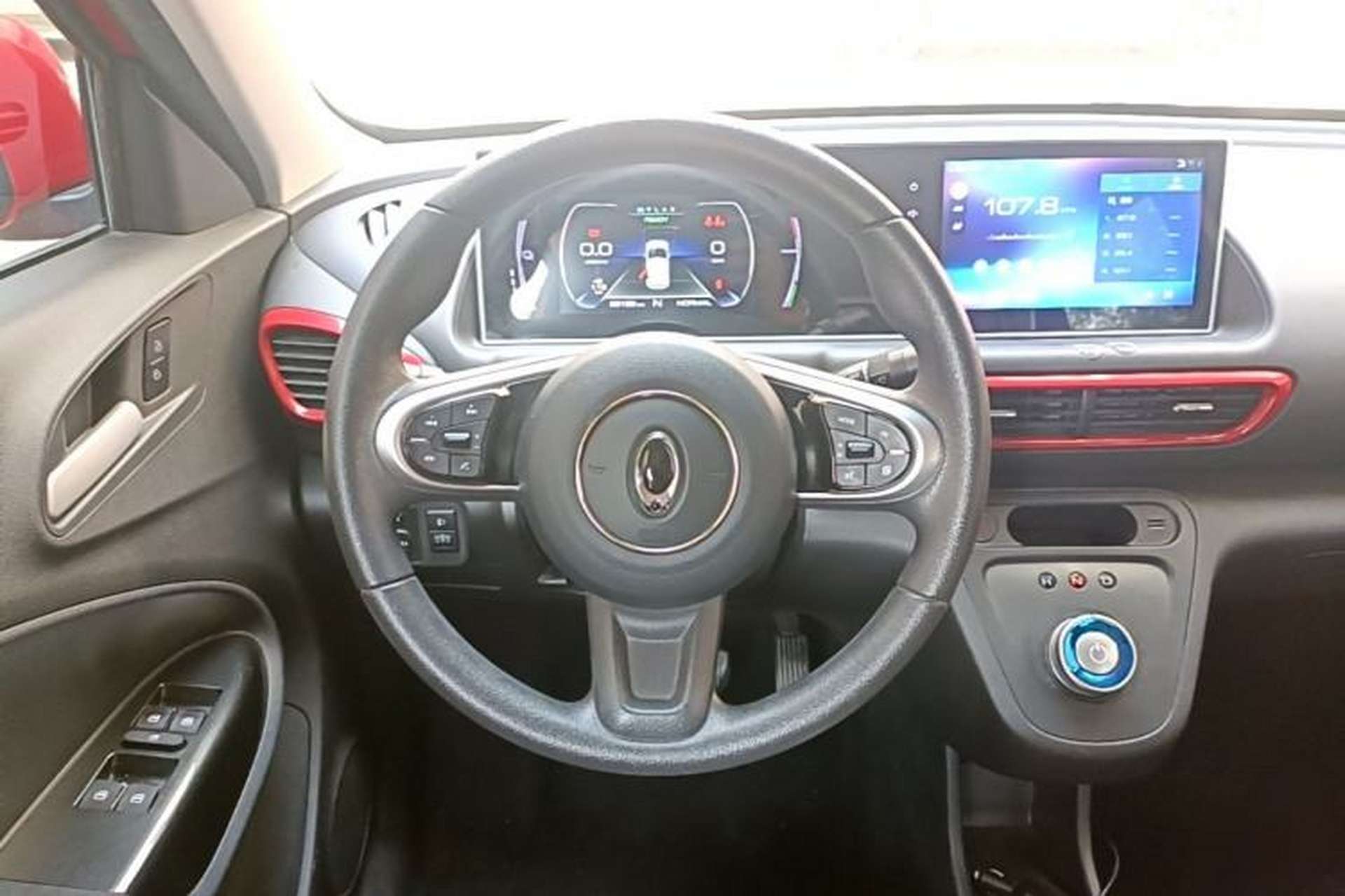 Used ORA White Cat 2020 305 km Luxury Version Steering Wheel