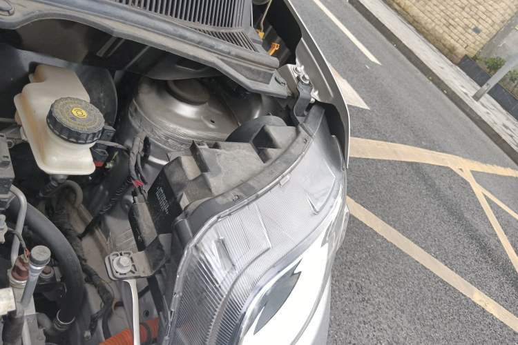 Used ORA White Cat 2020 401 km Flagship Version Engine Bay Left