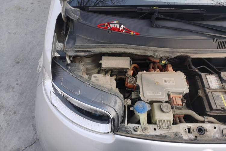 Used ORA White Cat 2020 360 km Luxury Version Engine Bay Right