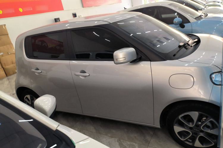 Used ORA White Cat 2020 305 km Luxury Version Exterior 2