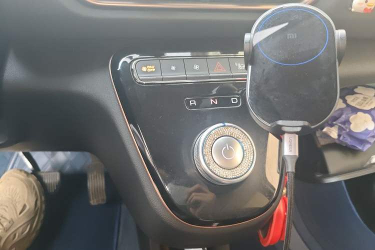 Used ORA White Cat 2020 360 km Luxury Version Gear Lever