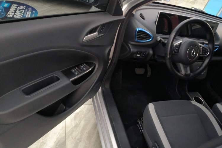 Used ORA White Cat 2020 305 km Luxury Version Interior 2