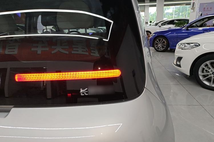 Used ORA White Cat 2020 305 km Luxury Version Right Rear Taillight