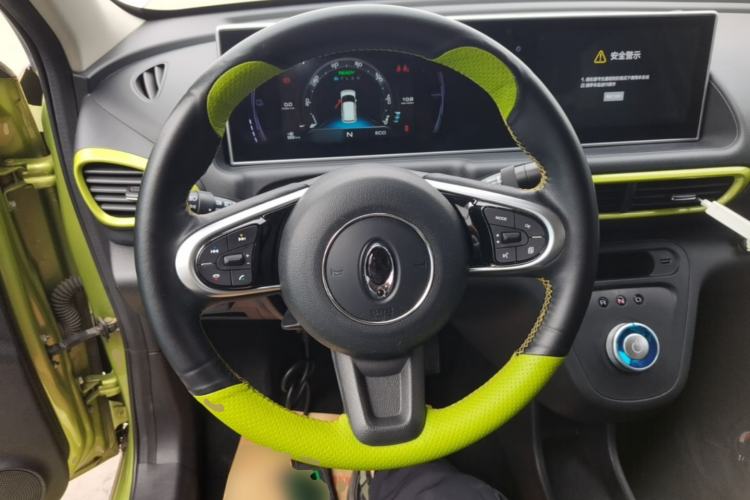 Used ORA White Cat 2020 305 km Luxury Version Steering Wheel