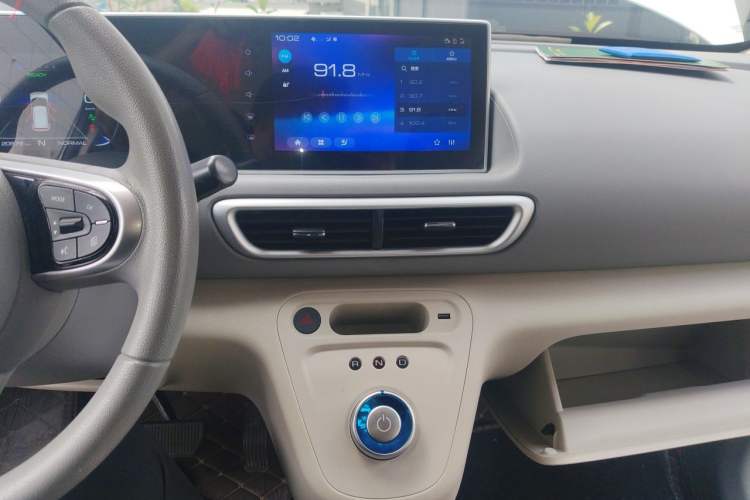Used ORA White Cat 2020 401 km Flagship Version Audio And AC Panel