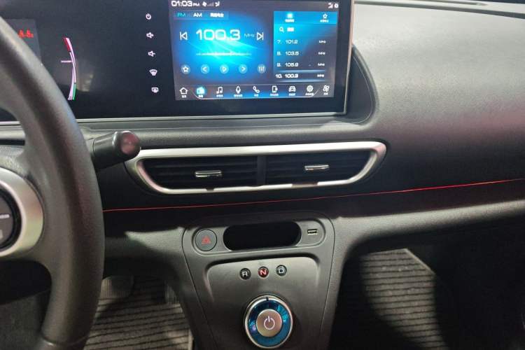 Used ORA White Cat 2020 360 km Luxury Version Audio And AC Panel