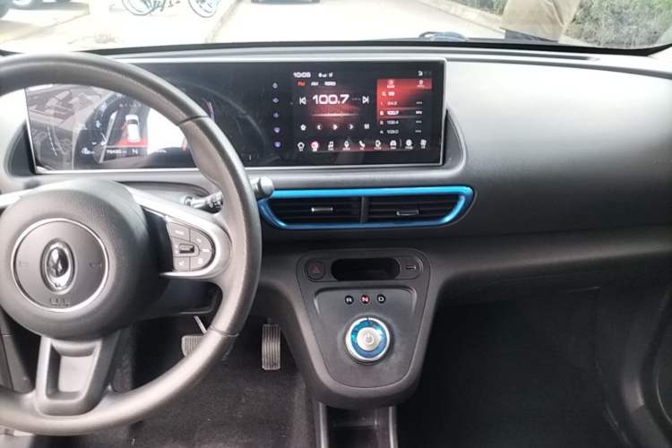 Used ORA White Cat 2020 360 km Luxury Version Audio And AC Panel