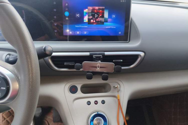 Used ORA White Cat 2020 360 km Luxury Version Audio And AC Panel