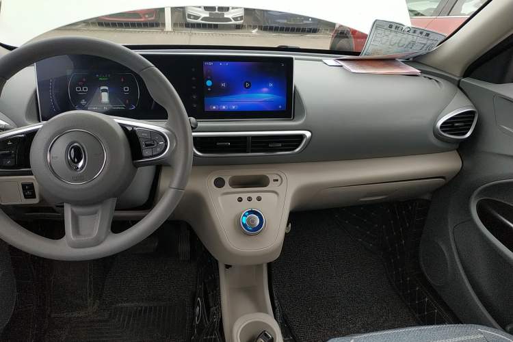 Used ORA White Cat 2020 360km Standard Version Audio And AC Panel