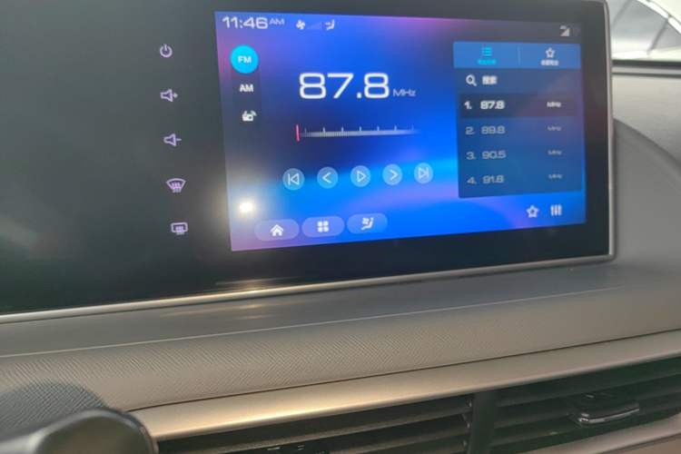 Used ORA White Cat 2020 305 km Luxury Version Audio And AC Panel