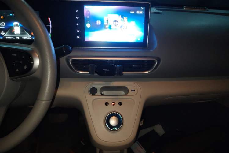 Used ORA White Cat 2020 360km Standard Version Audio And AC Panel