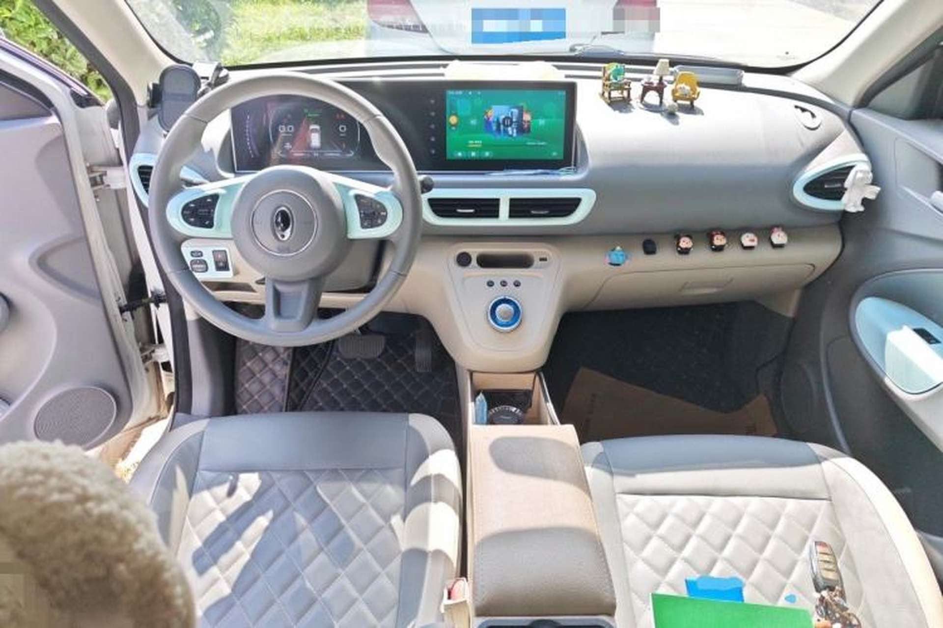 Used ORA White Cat 2020 401 km Long-Range Version Center Console