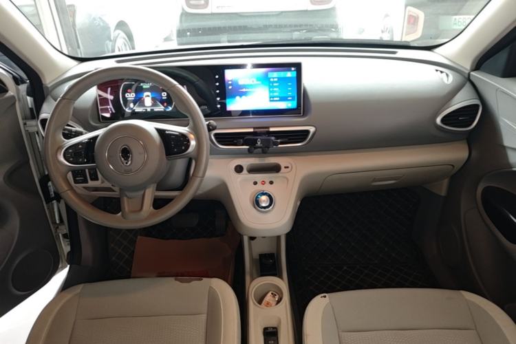 Used ORA White Cat 2020 360 km Luxury Version Center Console