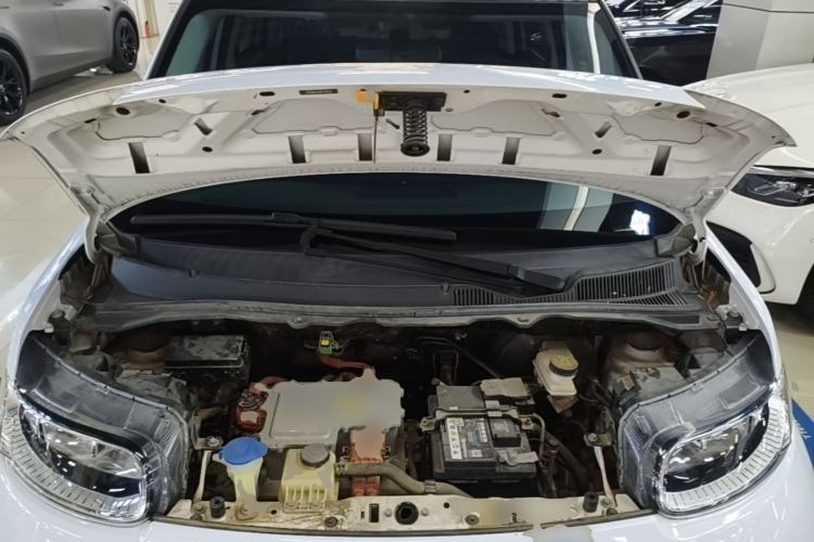 Used ORA White Cat 2020 305 km Luxury Version Engine Bay