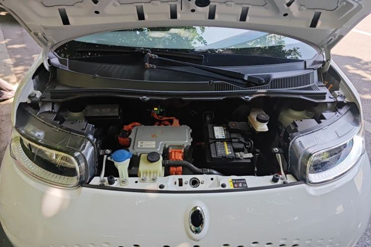 Used ORA White Cat 2020 305 km Luxury Version Engine Bay