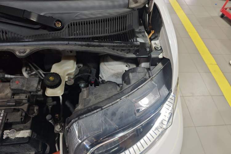 Used ORA White Cat 2020 360 km Luxury Version Engine Bay Left