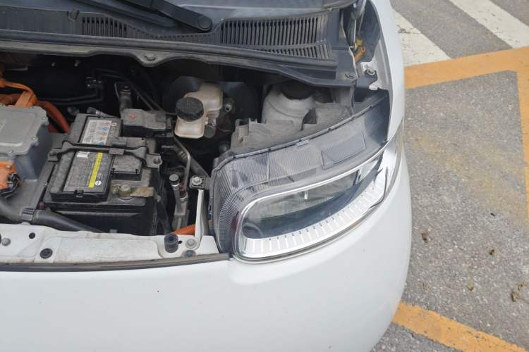 Used ORA White Cat 2020 401 km Flagship Version Engine Bay Left