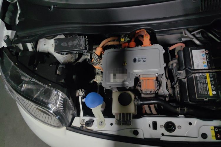 Used ORA White Cat 2020 305 km Luxury Version Engine Bay Right
