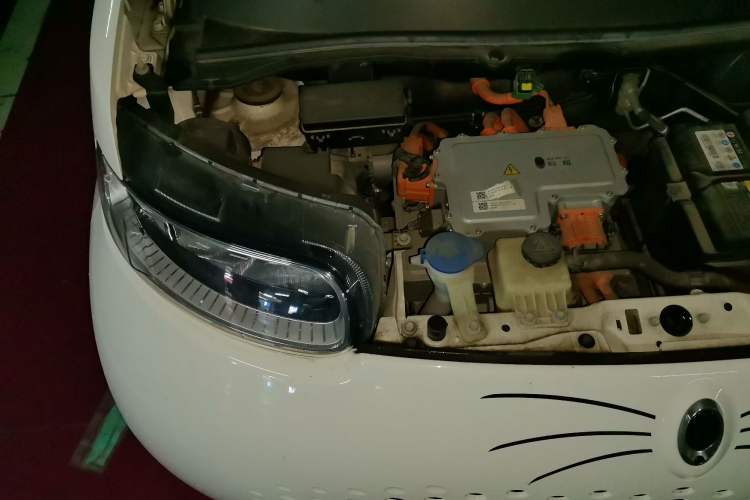 Used ORA White Cat 2020 401 km Flagship Version Engine Bay Right