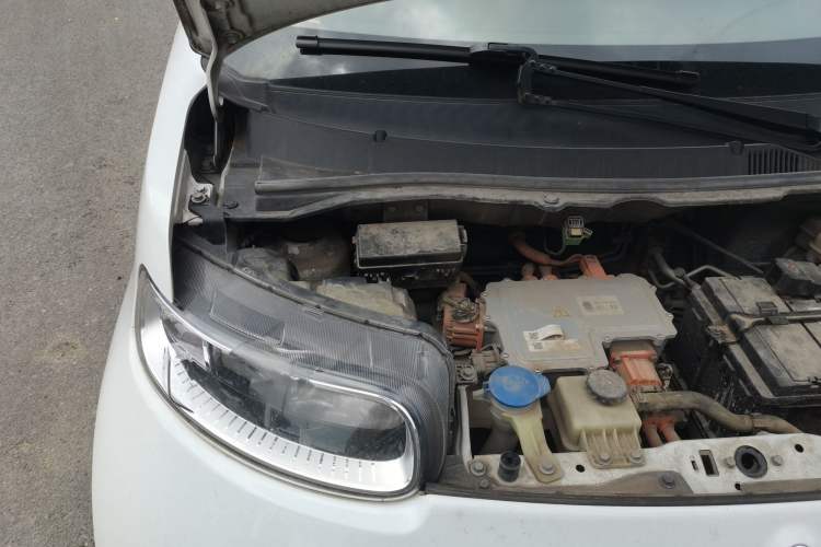 Used ORA White Cat 2020 401 km Long-Range Version Engine Bay Right