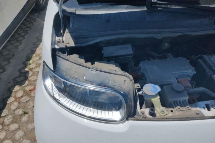 Used ORA White Cat 2020 360 km Luxury Version Engine Bay Right