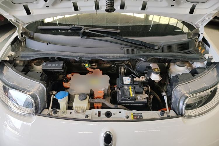 Used ORA White Cat 2020 305 km Luxury Version Engine Bay