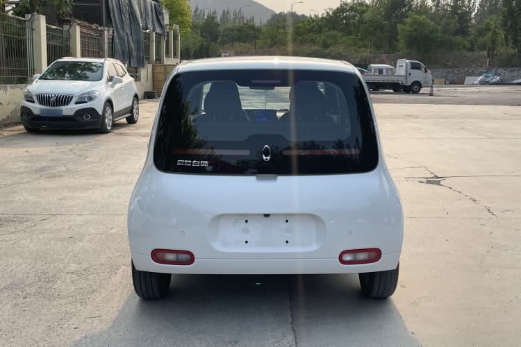 Used ORA White Cat 2020 305 km Luxury Version Exterior 4