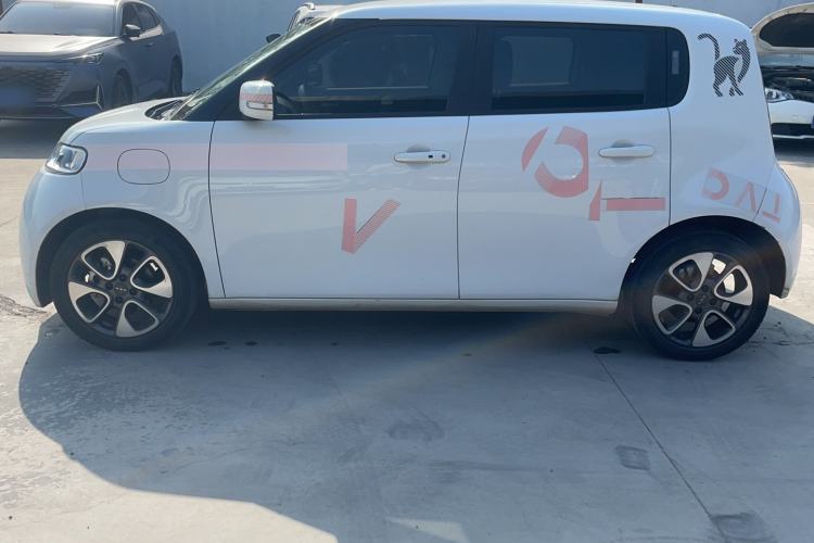Used ORA White Cat 2020 305 km Luxury Version Exterior 5