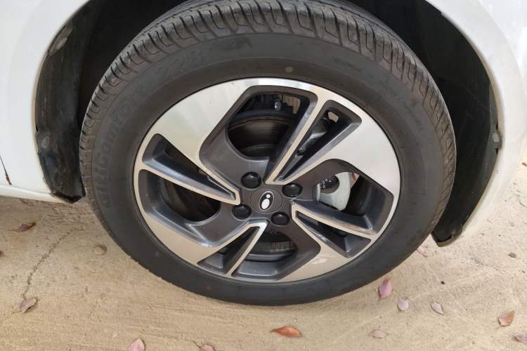 Used ORA White Cat 2020 305 km Luxury Version Exterior 7