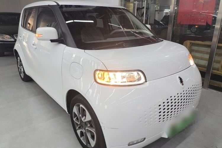 Used ORA White Cat 2020 305 km Luxury Version Front Right 45 Deg