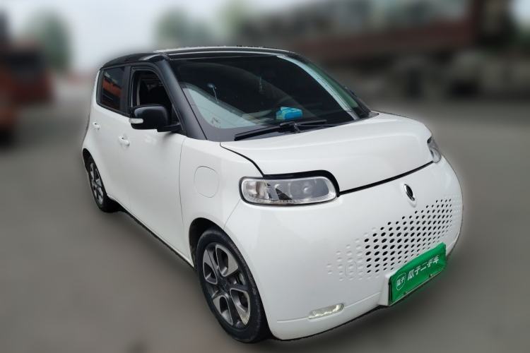Used ORA White Cat 2020 305 km Luxury Version Front Right 45 Deg