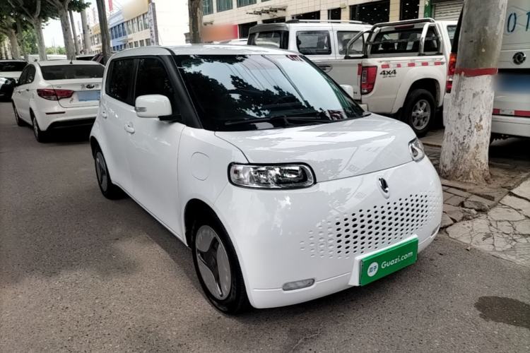 Used ORA White Cat 2020 360 km Luxury Version Front Right 45 Deg